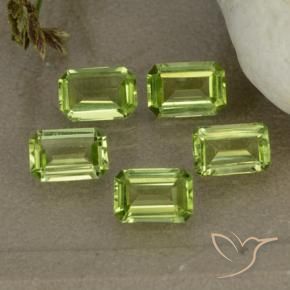 Gemas de Peridoto Verde vivo natural de 2.44 ct, Corte Octágono / Esmeralda, VVS-VS