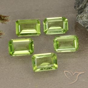 Gemas de Peridoto Verde vivo natural de 2.45 ct, Corte Octágono / Esmeralda, VVS-VS