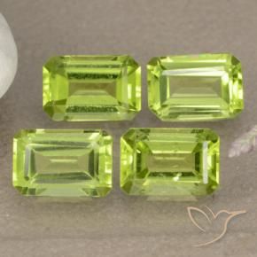 Gemas de Peridoto Verde amarillento intenso natural de 2.32 ct, Corte Octágono / Esmeralda, VVS-VS