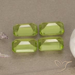 Gemas de Peridoto Verde medio natural de 2.26 ct, Corte Octágono / Esmeralda, VVS-VS