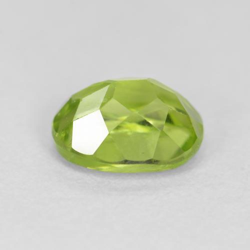 Peridoto Verde amarillento natural de 1.36 ct, Ovalada, VS