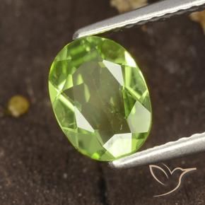 Peridoto Verde medio natural de 1.16 ct, Ovalada, VS