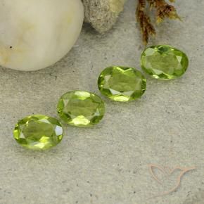 Gemas de Peridoto Verde vivo natural de 4.50 ct, Ovalada, VS