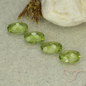 Gemas de Peridoto Verde medio natural de 4.90 ct, Ovalada, VS