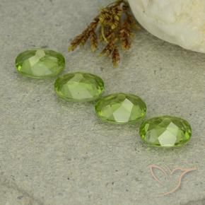 Gemas de Peridoto Verde vivo natural de 5.53 ct, Ovalada, VS