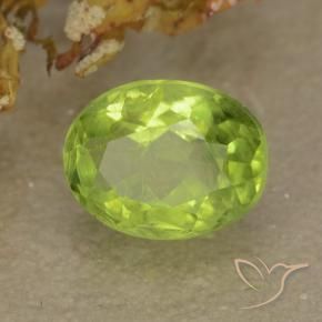 Peridoto Verde vivo claro natural de 1.15 ct, Ovalada, VS