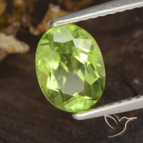 Peridoto Verde vivo natural de 1.38 ct, Ovalada, VS