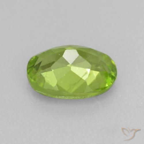 Peridoto Verde vivo natural de 1.37 ct, Ovalada, VS