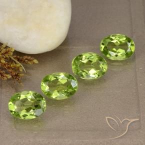 Gemas de Peridoto Verde medio natural de 5.26 ct, Ovalada, VS