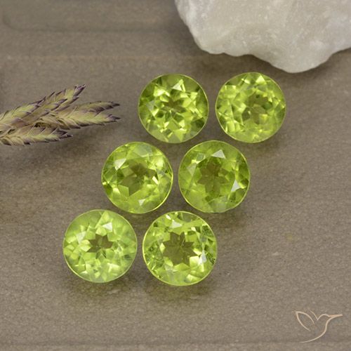 3.15ctw Natural Verde amarillento Peridoto, Redondo, VVS-VS