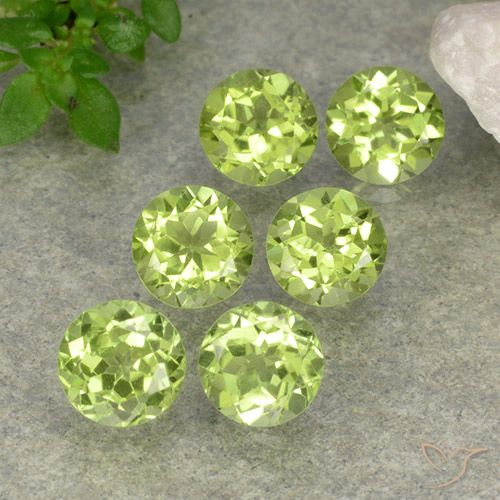 2.42ctw Natural Verde claro Peridoto, Redondo, VVS-VS