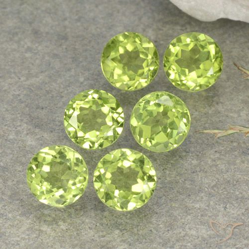 2.58ctw Natural Verde claro Peridoto, Redondo, VVS-VS