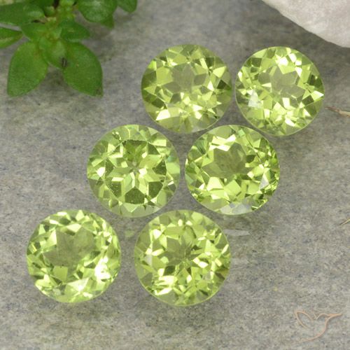 2.44ctw Natural Verde claro Peridoto, Redondo, VVS-VS