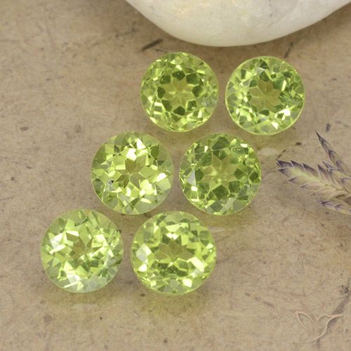 2.45ctw Natural Verde vivo claro Peridoto, Redondo, VVS-VS