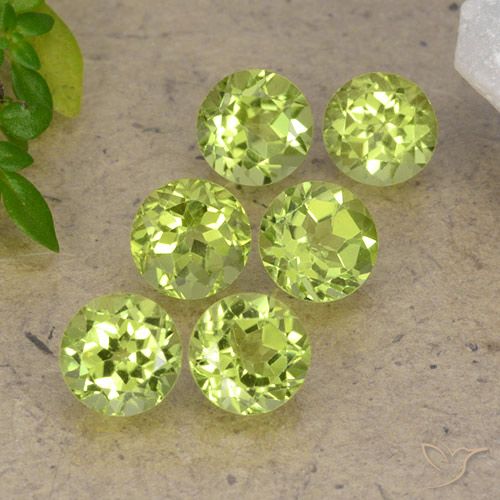 2.59ctw Natural Verde claro Peridoto, Redondo, VVS-VS