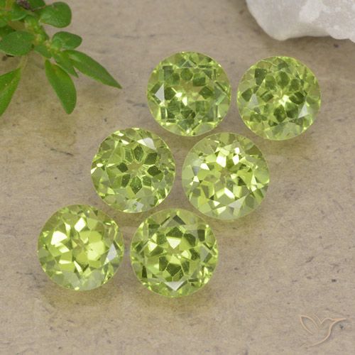 2.72ctw Natural Verde vivo claro Peridoto, Redondo, VVS-VS