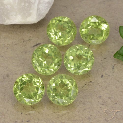 2.81ctw Natural Verde vivo claro Peridoto, Redondo, VVS-VS
