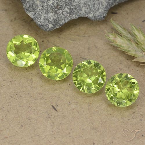 2.91ctw Natural Verde vivo claro Peridoto, Redondo, VS