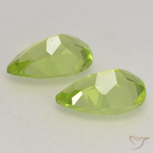 Gemas de Peridoto Verde vivo claro natural de 0.87 ct, En forma de pera, VVS-VS