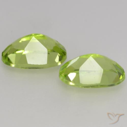 Gemas de Peridoto Verde vivo natural de 1.10 ct, Ovalada, VS