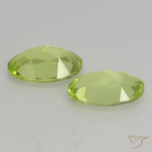 Gemas de Peridoto Verde vivo claro natural de 0.84 ct, Ovalada, VS