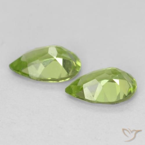 Gemas de Peridoto Verde vivo claro natural de 0.83 ct, En forma de pera, VVS-VS