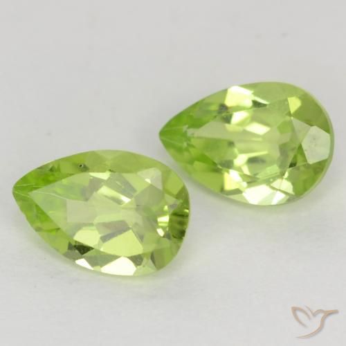 Gemas de Peridoto Verde vivo claro natural de 0.98 ct, En forma de pera, VVS-VS