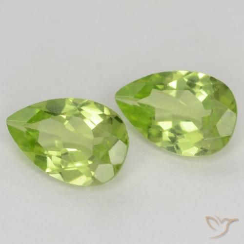 Gemas de Peridoto Verde vivo claro natural de 0.81 ct, En forma de pera, VVS-VS