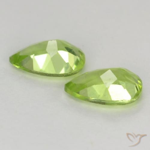 Gemas de Peridoto Verde vivo claro natural de 0.87 ct, En forma de pera, VVS-VS