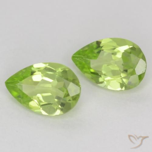 Gemas de Peridoto Verde vivo claro natural de 0.80 ct, En forma de pera, VVS-VS