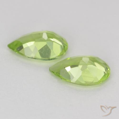 Gemas de Peridoto Verde vivo claro natural de 0.80 ct, En forma de pera, VVS-VS