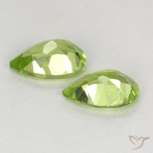 Gemas de Peridoto Verde claro natural de 0.84 ct, En forma de pera, VVS-VS