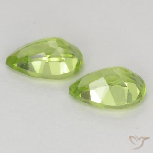 Gemas de Peridoto Verde claro natural de 0.94 ct, En forma de pera, VVS-VS