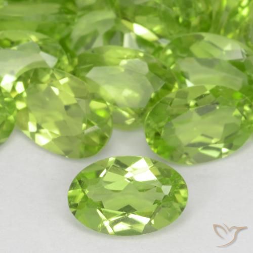 0.49ct Natural Verde vivo claro Peridoto, Ovalada, VS