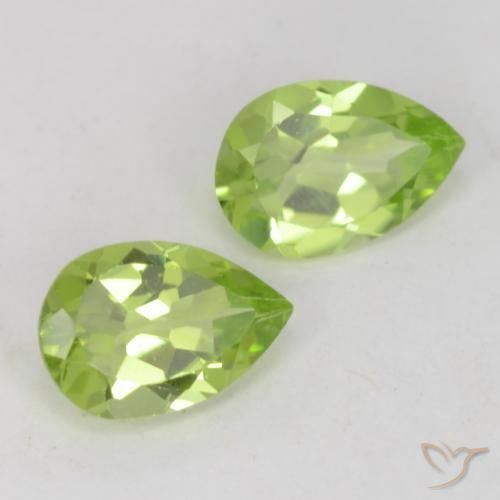 Gemas de Peridoto Verde vivo claro natural de 0.83 ct, En forma de pera, VVS-VS