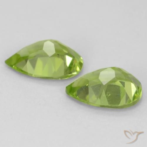 Gemas de Peridoto Verde vivo claro natural de 0.81 ct, En forma de pera, VVS-VS