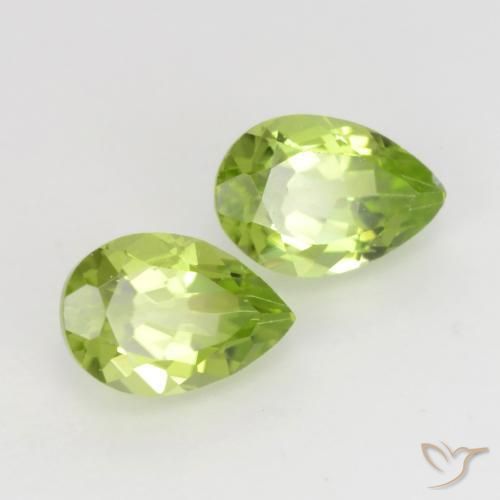 Gemas de Peridoto Verde vivo claro natural de 1.03 ct, En forma de pera, VVS-VS