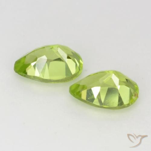 Gemas de Peridoto Verde vivo claro natural de 0.88 ct, En forma de pera, VVS-VS