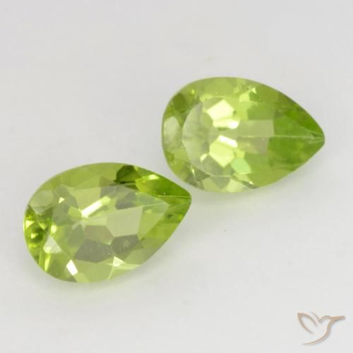 Gemas de Peridoto Verde medio natural de 0.93 ct, En forma de pera, VVS-VS