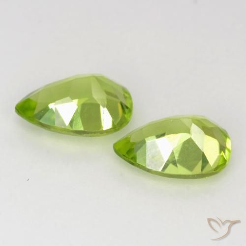 Gemas de Peridoto Verde vivo natural de 0.93 ct, En forma de pera, VVS-VS