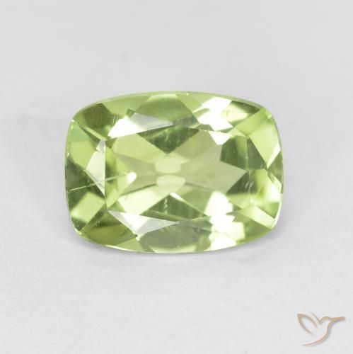 1.08ct Natural Verde medio Peridoto, Forma Cojín, VS