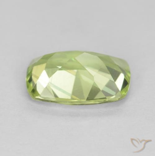 Peridoto Verde vivo claro natural de 1.14 ct, Forma Cojín, VS
