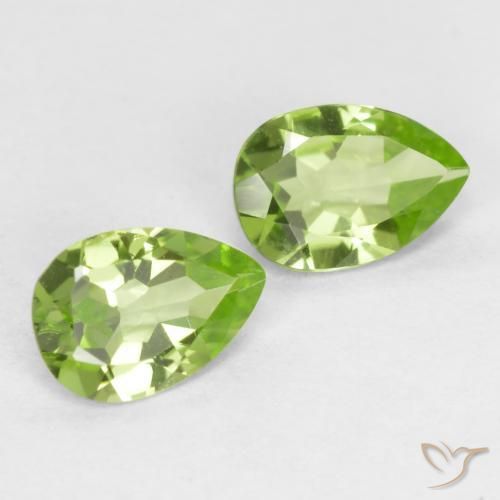 Gemas de Peridoto Verde vivo claro natural de 0.81 ct, En forma de pera, VVS-VS