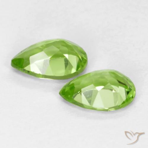 Gemas de Peridoto Verde vivo claro natural de 0.87 ct, En forma de pera, VVS-VS