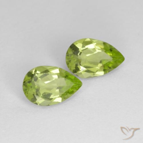 Gemas de Peridoto Verde medio natural de 0.83 ct, En forma de pera, VVS-VS
