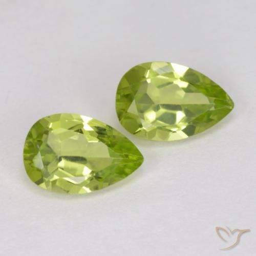 Gemas de Peridoto Verde vivo natural de 0.92 ct, En forma de pera, VVS-VS