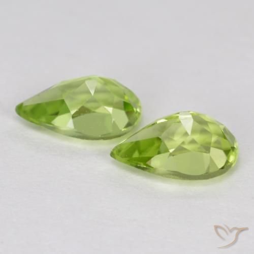 Gemas de Peridoto Verde vivo claro natural de 0.86 ct, En forma de pera, VVS-VS