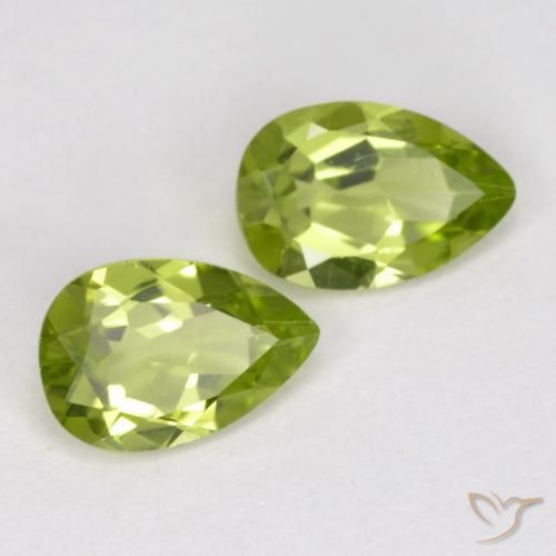 Gemas de Peridoto Verde vivo natural de 0.83 ct, En forma de pera, VVS-VS