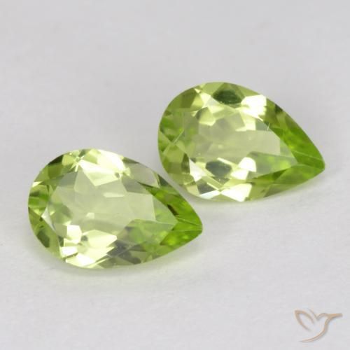 Gemas de Peridoto Verde vivo claro natural de 0.82 ct, En forma de pera, VVS-VS
