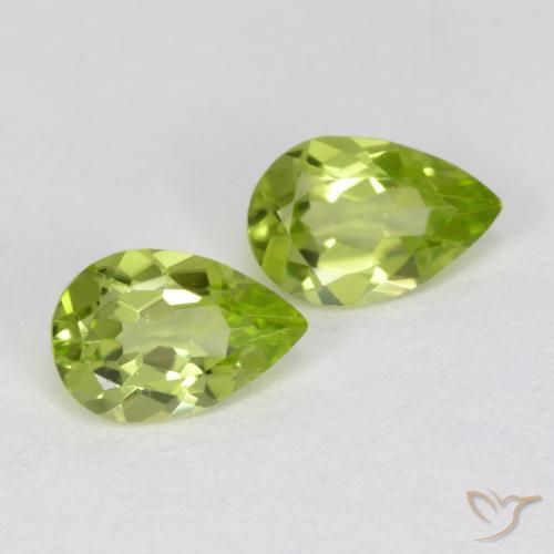 Gemas de Peridoto Verde vivo natural de 0.82 ct, En forma de pera, VVS-VS